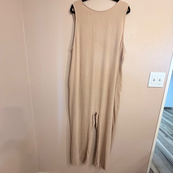 Petal + Pup Pants - Petal + Pup Tan Linen Blend Wide Leg Sleeveless Open Back Jumpsuit NWT Size 12